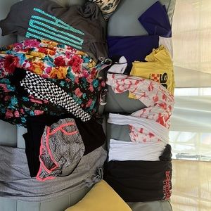 L/XL Lounging Lazy Girl Lot (Bundled)